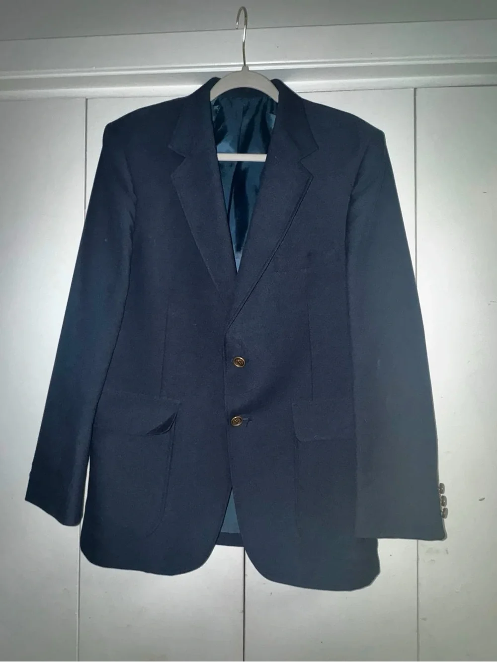 Men's Navy Two-Button Sport Coat - Classic Tailored Blazer